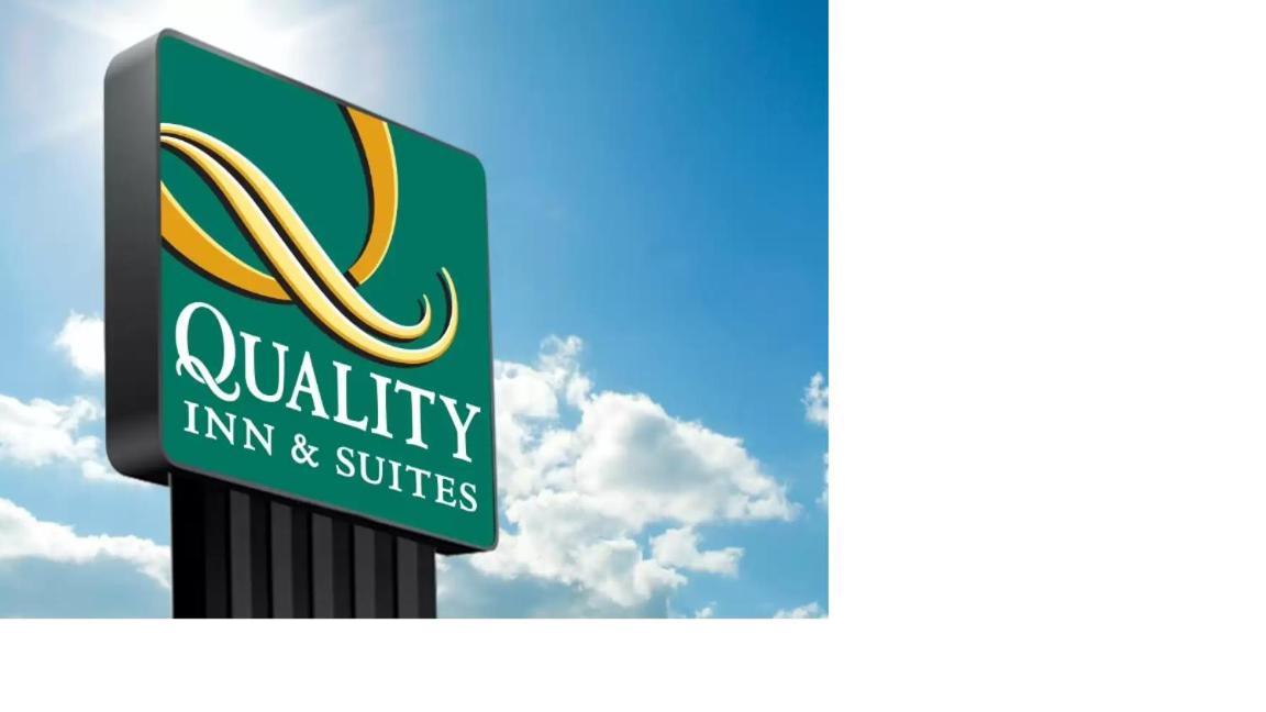 Quality Inn & Suites Pinedale Eksteriør billede